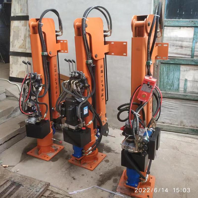 内湖区重汽蓝牌随车吊 3.2吨 国六动力强 液压驱动 农用自卸起重机